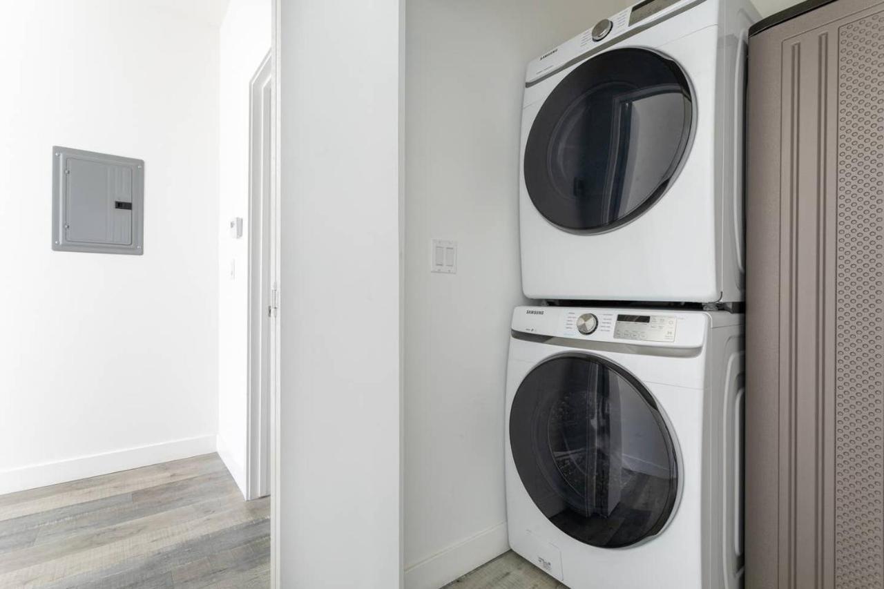 Cheerful 4Br Home With Parking In East Hollywood Los Angeles Eksteriør billede