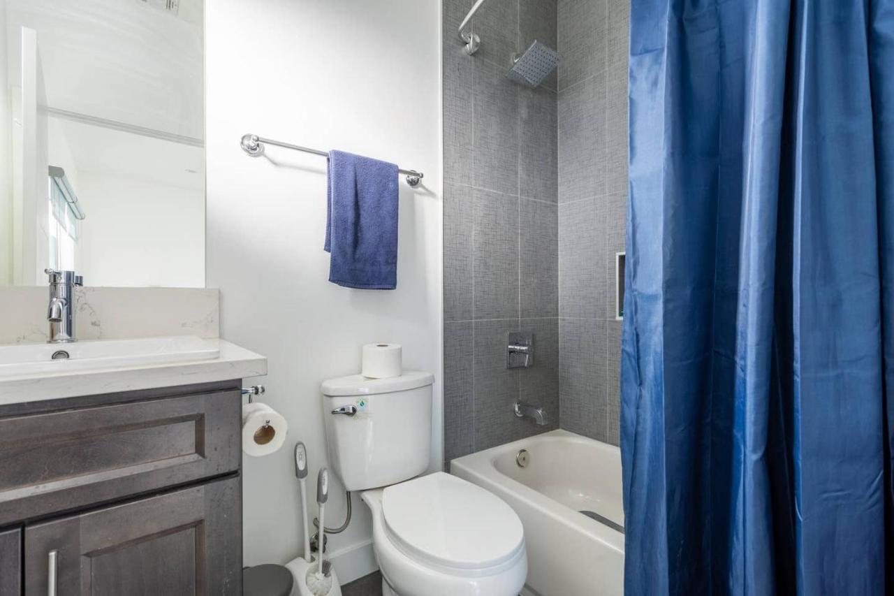Cheerful 4Br Home With Parking In East Hollywood Los Angeles Eksteriør billede
